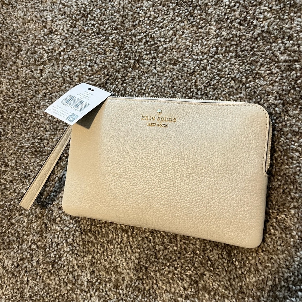 Kate spade medium l zip wristlet, pebbled leather, quill grey